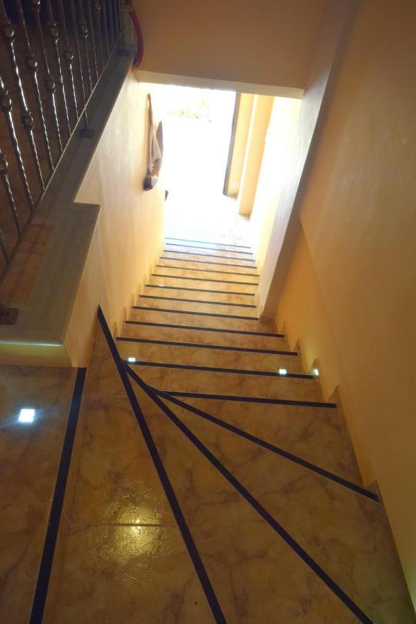 Dourios Ippos Apartments Frikes Exterior foto